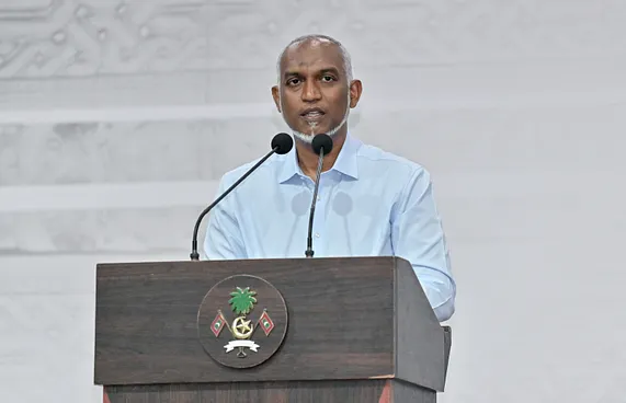 މަޑިފުއްޓަށް ދެރަށް،ރައީސް އެދިވަޑައިގަތީ ފައިދާ ހޯދަން