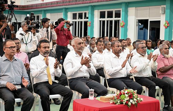 ރަށްރަށުގެ ސޯޝަލް ހައުސިންގެ ޑައުންޕޭމަންޓަށް ލުޔެއް