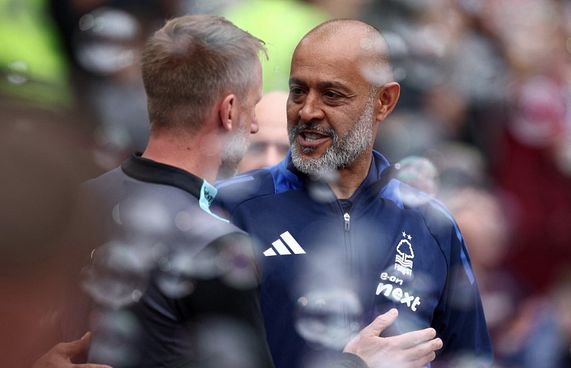 ޕޮޓާ ބޭރުކޮށް ވެސްޓް ހޭމްގެ ކޯޗަކަށް ނޫނޯ