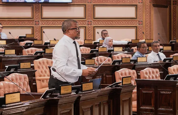 ވަޒީރުންގެ މާލީ ބަޔާން އާއްމުކުރާ އިސްލާހު ބަލައިގެންފި