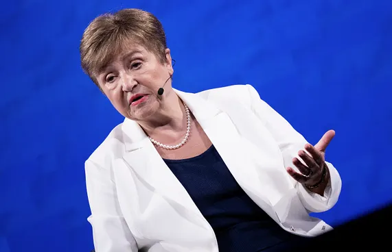 "ދުނިޔޭގެ އިގްތިސާދު ކުރިން ލަފާކުރިހާ ގޯހެއް ނޫން"