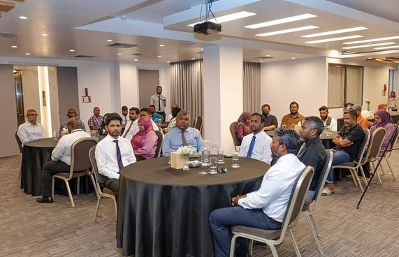 އެމްޑީ ޝަރީފުގެ އިލްތިމާސަކީ ގަވާއިދުން ފައިސާ ދެއްކުން