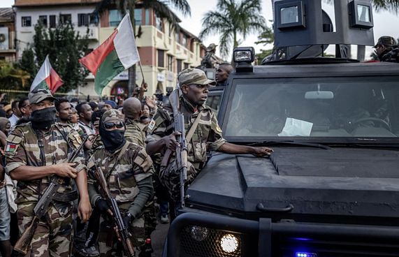 މަޑަގަސްކަރަ ސިފައިން ނުކުމެ ވެރިކަން "ވައްޓާލައިފި"