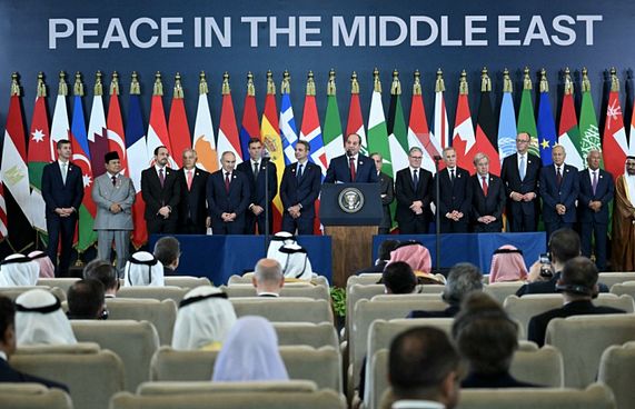 ޣައްޒާ އާރާސްތުކުރަން ފަސް ބިލިއަން ޑޮލަރު ލިބޭނެ: ޓަރްމްޕު