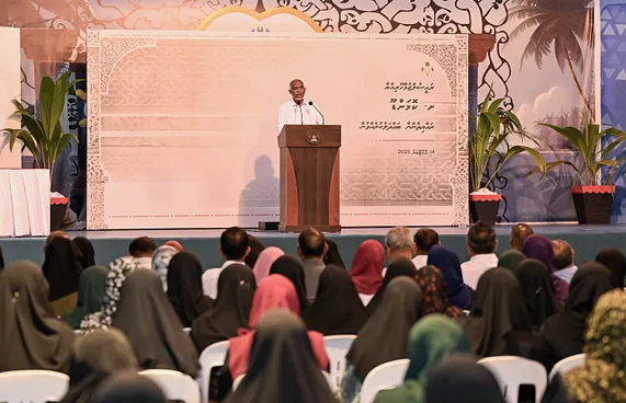 ބިން ހިއްކުމުގެ ގިނަ މަޝްރޫއުތައް އެއްފަހަރާ ހިނގާނެ