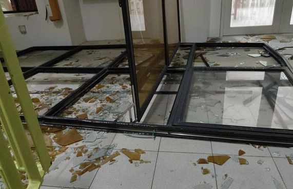 ހުރަވީ ސްކޫލުގެ ބިއްލޫރި ބޮޑު ދޮރެއް ވެއްޓިއްޖެ