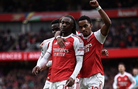 އާސެނަލުން އެއްވަނައިގައި ލީޑު ފުޅާކޮށްލައިފި