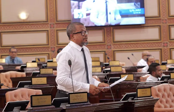 މަޖިލިހުގެ ޖަލްސާތައް ބޮއިކޮޓް ކުރަން އެމްޑީޕީން ނިންމައިފި