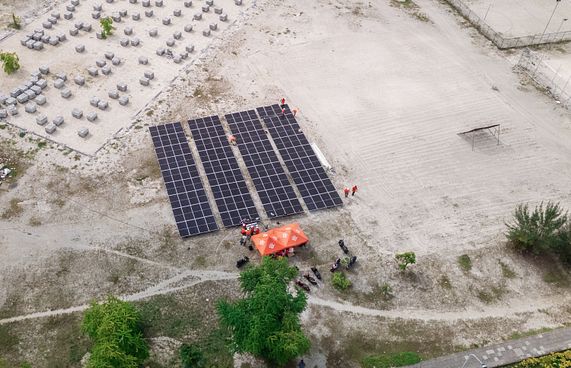 އިއާދަކުރަނިވި ހަކަތަ ބޭނުންކޮށްގެން އާ ލަނޑުދަނޑިއެއް