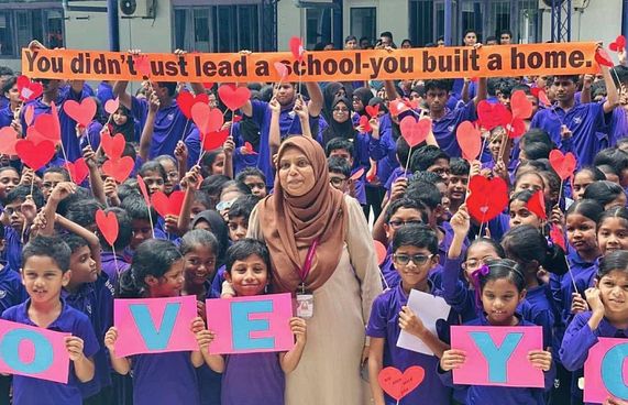 ހިތަދޫ ސްކޫލަށް ސާނަވީ ކަށަވަރު ކޮށްދެއްވި ޕްރިންސިޕަލް