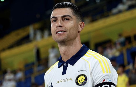 ޔުނައިޓެޑްގެ ހާލަތު ފެނިފައި ދެރަވެސް ވޭ: ރޮނާލްޑޯ