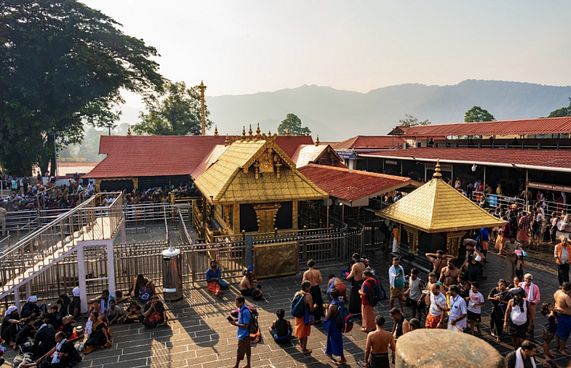 ފައްޅީގެ ބުދުތަކުގެ ރަން "ހެދުން" ވަގަށް ނަގައިފި