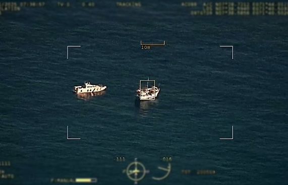 ގަވާއިދާހިލާފަށް ވަން ބޯޓެއް ޑްރޯންގެ އެހީގައި ހޯދައިފި