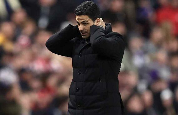 ސަންޑަލޭންޑުން ދިނީ ރިހުމެއްގެ ވޭން: އާޓެޓާ