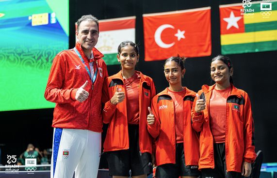 ސައުދީ ބަލިކޮށް އަންހެން ޓީޓީ ޓިމުން ކުއާޓާ ފައިނަލަށް