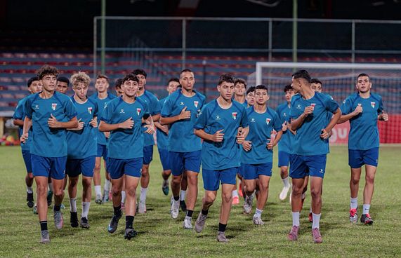 ފަލަސްތީން ފުޓްބޯޅައަށް އެހީވާން ޓިކެޓްގަތުމުގެ ފުރުސަތު