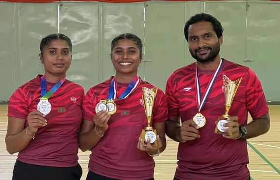 ޒެމްބިއާގައި ޒަޔާން އާއި ނަބާހާއަށް ޗެމްޕިއަންކަން