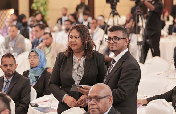 އަޒީމާ ގޮވާލެއްވީ އިންފްލޭޝަނަށް ތައްޔާރުވާން