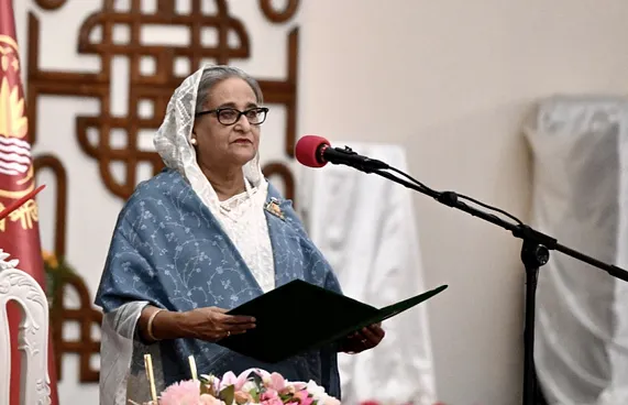 މި އަހަރު ބަންގްލަދޭޝްއަށް އެނބުރި ދާނަން: ހަސީނާ