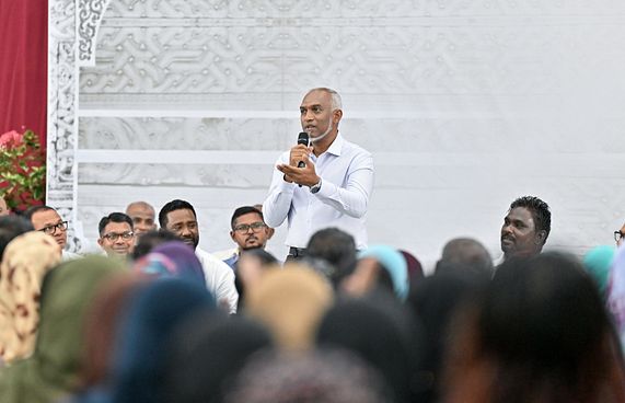 އަރަބިއްޔާގެ ބާ އިމާރާތް ތަޅާލައި ޕާކިން ޒޯނެއް ހަދަނީ