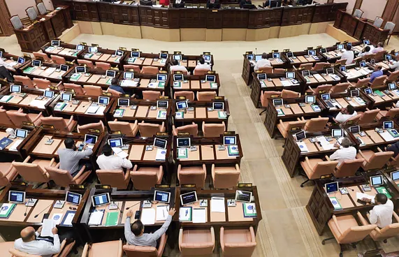 މެމްބަރުން، ކައުންސިލަރުން ވަކިކުރުމުގެ ބާރު ރައްޔިތުންނަށް!