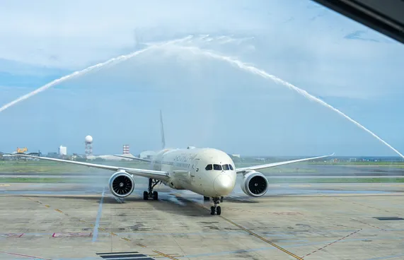 މެދުއިރުމަތިން ރާއްޖެ އަންނަ ފްލައިޓުތައް ކެންސަލް!