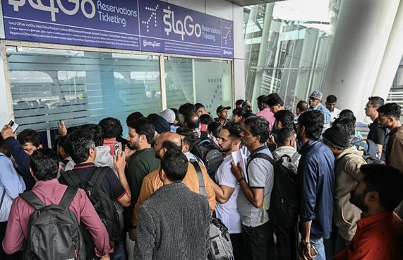 އިންޑިގޯގެ 1،000 ފްލައިޓް ކެންސަލްކުރި