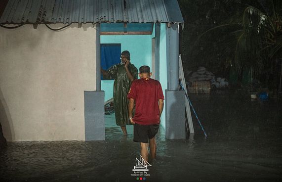 ތިނަދުއަށް ބޯކޮށް ވާރޭ ވެހި ފެންބޮޑުވެ ގެއްލުން ވެއްޖެ