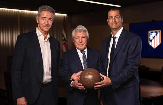 ރެކްސަމްގެ ހިއްސާ  އެތުލެޓިކޯގެ ވެރިން ގަނެފި