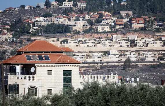 ހުޅަނގު އައްސޭރީގައި ޔަހޫދީންގެ އިތުރު 19 އާބާދެއް