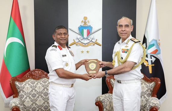 އިންޑިއާގެ ކަނޑުގެ ސިފައިންގެ ޑެޕިއުޓީ ޗީފް ރާއްޖޭގައި