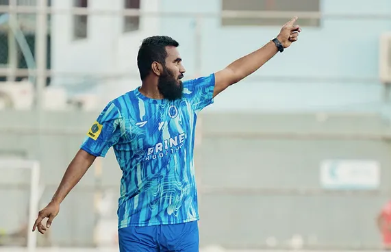 ދަގަނޑޭ ފިޓްވެ އަލުން ނިއުގެ ޕްރެކްޓިހަށް ނުކުމެއްޖެ