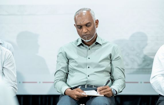 "ބްރިޖަކުން ގުޅުވާލެވޭ ހުރިހާ ތަނަކީ މާލޭގެ ތަންތަން"