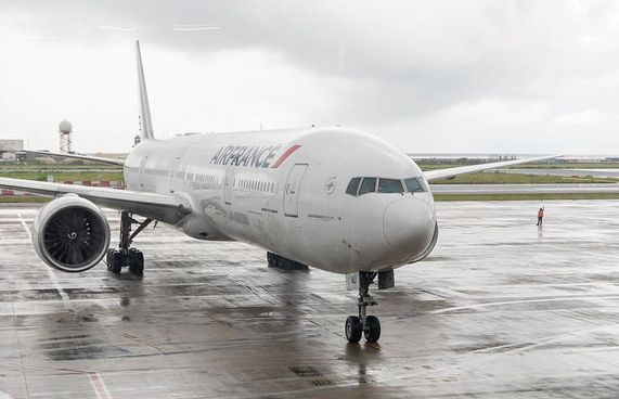 އެއާ ފްރާންސް ވެސް ޓާމިނަލް 1 އަށް