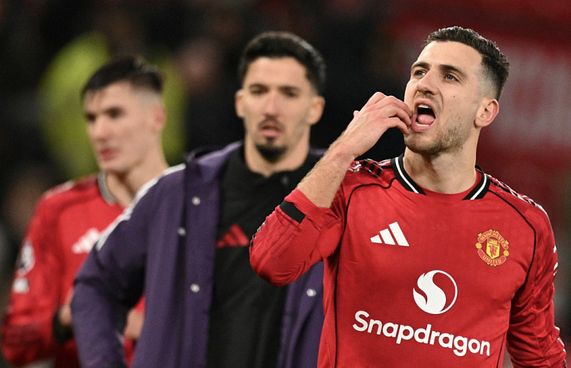 ފުލުގައިއޮތް ވުލްވްސްއާ އެއްވަރުވެ ޔުނައިޓެޑް ކުރިނޭރިފަ