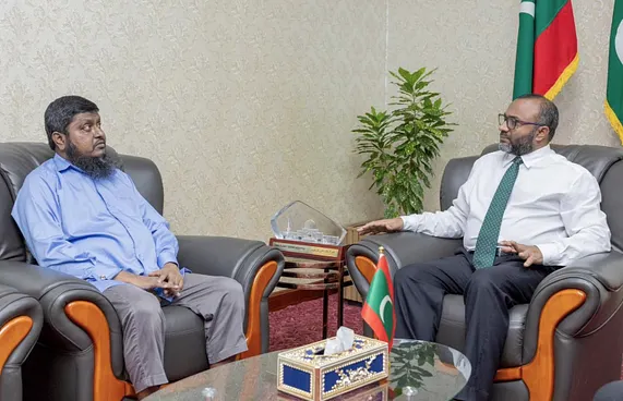 ނައިފަރު ޝައިހު މިނިސްޓްރީގެ ވާއިޒް މުޝާރިކްގެ މަގާމަށް