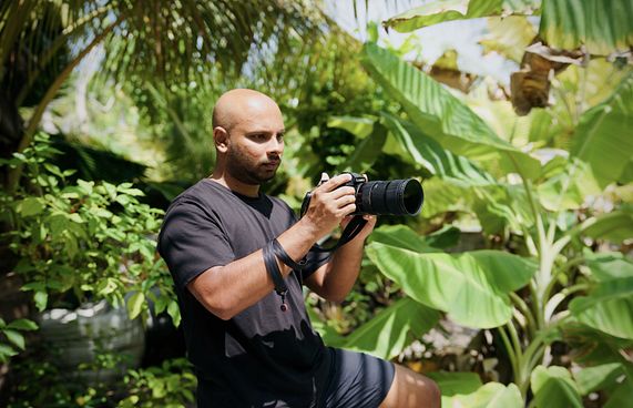 ދިވެހިންގެ ސާދާ ދިރިއުޅުމުން އައްސަދުގެ އުފާވެރި ހަނދާންތައް