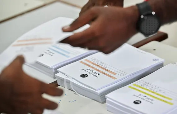 އެމްޑީޕީގެ ބައިބައިވުމުގެ ތެރެއިން މި ހޮވީ ވަފާތެރިން؟