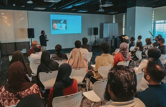 ސްޕާކްހަބުން ދިވެހި ސްޓާޓްއަޕްތަކުގެ ވާހަކަ މެލޭޝިއާއަށް