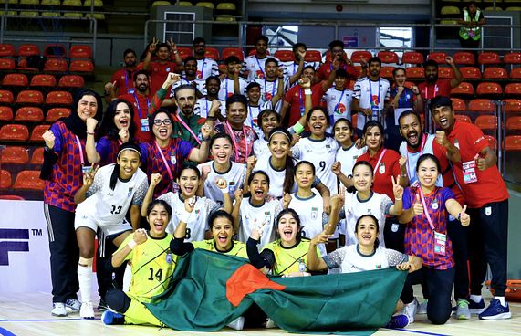 ސާފް ފުޓްސަލްގެ އަންހެން ޗެމްޕިއަންކަން ބަންގްލަދޭޝް ހޯދައިފ