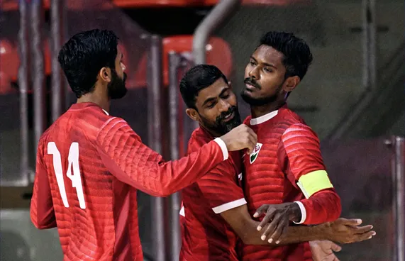 "ފުޓްސަލް އަށް އެހީތެރިކަމެއް، އަގުވަޒަންކުރުމެއް ނެތް"