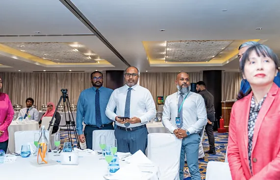 ކާރިސާތައް ރިޕޯޓުކޮށް، ބަލަހައްޓަން ޕޯޓަލެއް