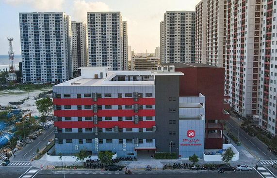 247 މިލިއަން ހަރަދުކޮށްގެން ހެދި އާ ސްކޫލް ހަވާލުކޮށްފި