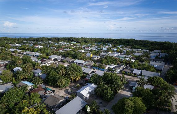 ފޭދޫ ކައުންސިލުން، ރަށުން ބޭރުގައި އުޅޭ މީހުންގެ ދަފްތަރެއް
