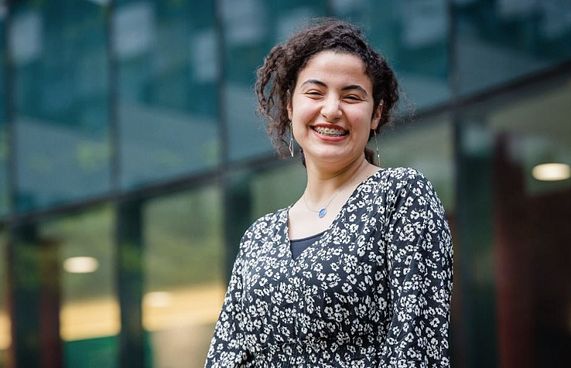 ފާޑުކިޔުން ބޮޑުވުމުން ބިސާންގެ ޓިކްޓޮކް އެކައުންޓް ދީފި