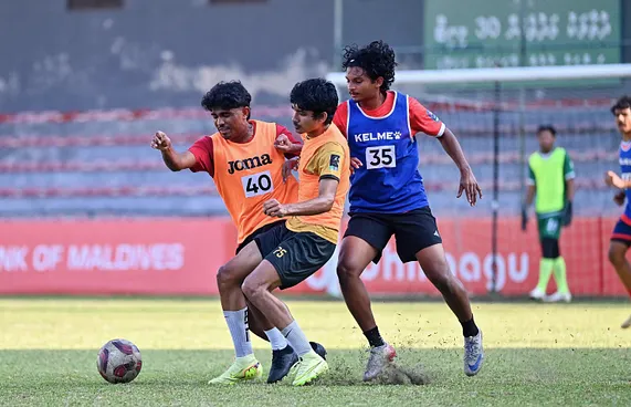 ޒުވާން ގައުމީ ޓީމުގެ ފެންވަރު ވަޒަންކުރަން ސިންގަޕޫރާއެކު ދެ މެޗު