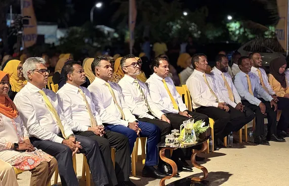 "އައްޑު އަށް ބޭނުންވަނީ އިގުތިސާދެއް، ފައިސާ ލިބޭނެ ގޮތެއް"