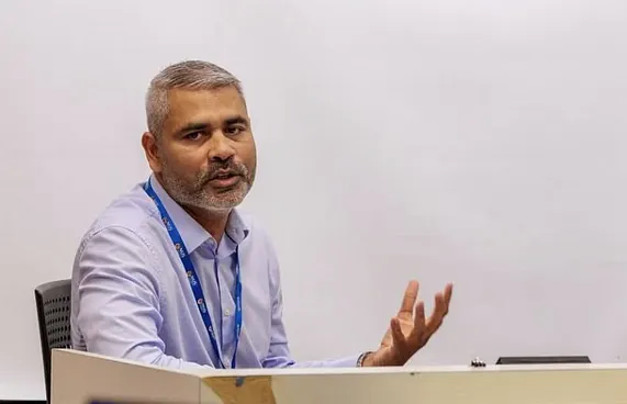 އިންތިހާބު އެއް ދުވަހަކަށް ހެދުމުން އޮނިގަނޑަށް ބަދަލު އާދޭ