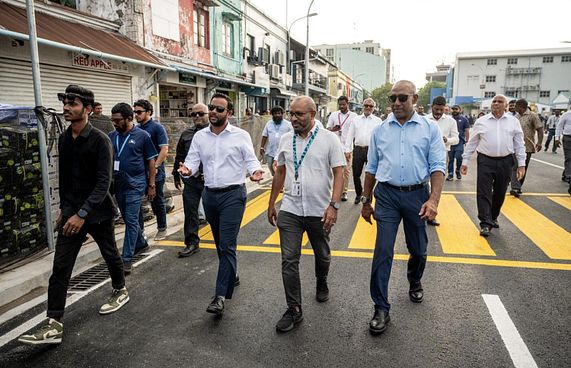 ރަސްމީ ފާލަމުން ފެށިގެން ޓާމިނަލާ ހަމައަށް މަގު ހަދަނީ