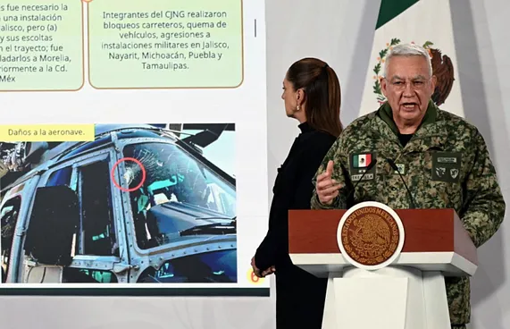 ޑްރަގް ލީޑަރު މަރާލުމުގެ އެހީއަކަށް އޭނާގެ ލޯބިވެރިއެއް!